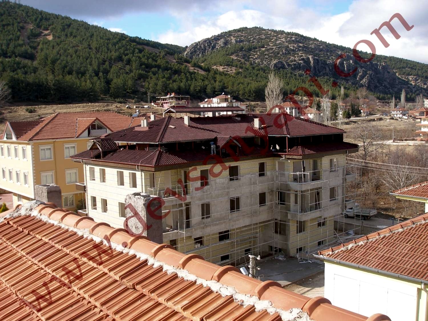 Onduvilla (Kırmızı)